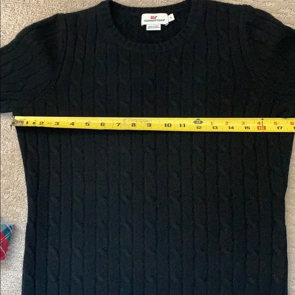 Vineyard vines black cable cashmere sweater - Picture 6 of 7